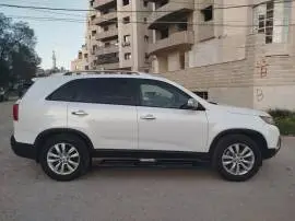 كيا سورينتو 2011, دمشق, RF15535573