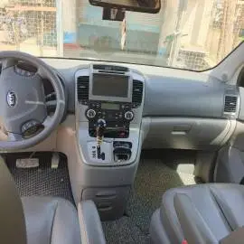 Kia Carnival 2013, Daraa, RF57736238