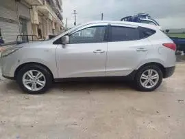 هيونداي توسان 2012, دمشق, RF50786673