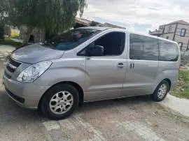 هيونداي H1 2016, درعا, RF10447322