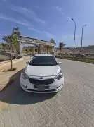 كيا K3 2015, RF24776910