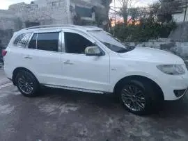 سي ام 2010, حلب, RF21129218