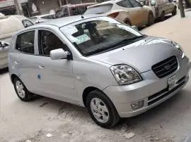 كيا مورنيك 2006, حلب, RF10268379