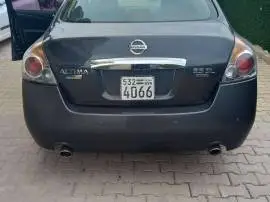 نيسان 2011, RF56226702