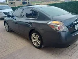 نيسان 2011, RF56226702