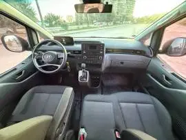 هيونداي ستاريا 2022, دمشق, RF19466225