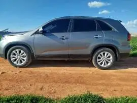 كيا سرنتو 2015, RF10939471