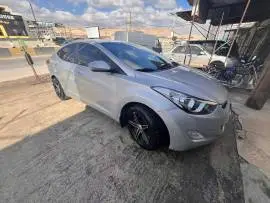 Hyundai Elantra 2011, RF17153872