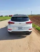 2016 Tucson, Idlib, RF69066807