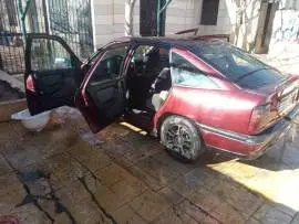 أوبل فيكترا 1993, RF61506656