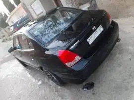 هيونداي افانتي 2010, RF92261810