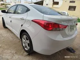 Hyundai Elantra 2011, RF10554098