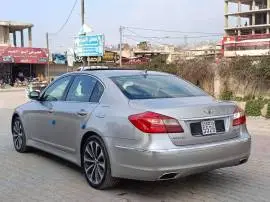 Genesis 2012, RF19018418