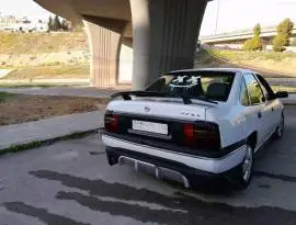 أوبل فيكترا 1994, دمشق, RF14443995