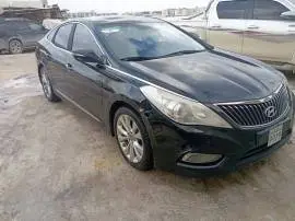 هيونداي ازيرا 2012, RF90442306