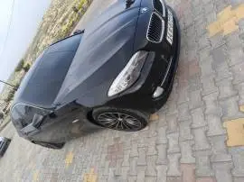 بي ام 520 2011, حلب, RF11613107