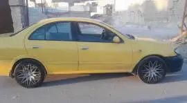 نيسان صني 2012, RF15653699