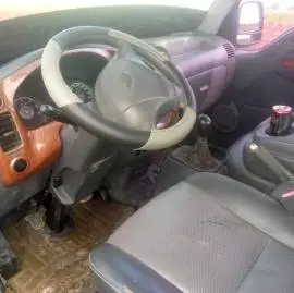 كيا بانكو 2005, درعا, RF89530528