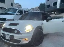 ميني كوبر 2008, دمشق, RF14388859