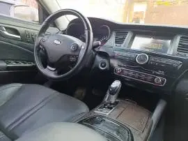 Kia 9 Model 2013, Latakia, RF99403948