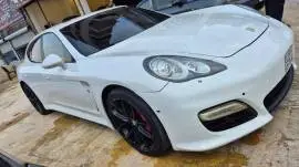 بورش باناميرا 2010, حلب, RF28003740