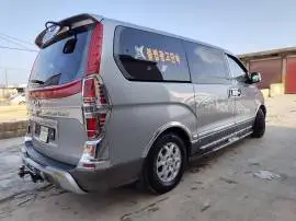 هيونداي اتش ون 2014, حلب, RF96232417