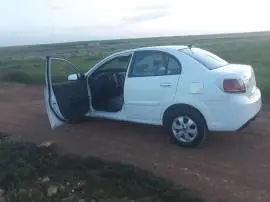 كيا ريو 2010, RF13968174