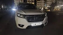 تويوتا هايلوكس 2020, RF28389945