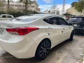 Hyundai Avante 2011, RF13991944