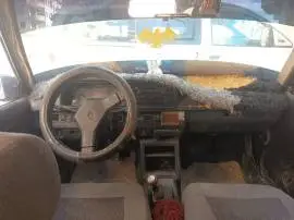 مازدا 323 1981, دمشق, RF13215851