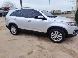 كيا سيرنتو 2010, RF10966180