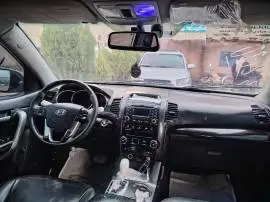 كيا سيرنتو 2010, RF10966180