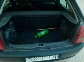 فورد فوكس كول كرت 2004, RF19942807