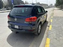 فوكس فاجن تيجوان 2015, دمشق, RF17831842