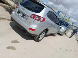 سي ام 2010, RF32570372