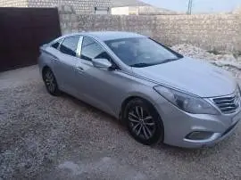 هوندا ازيرا 2011, RF43755049