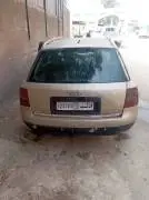 سيارة أودي كاملة, RF15062778