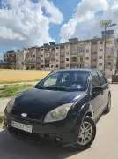 فورد 2007, حلب, RF11136169