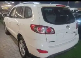 Hyundai Santa Fe 2011, Homs, RF18695253