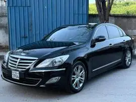 Hyundai Genesis 2012, Aleppo, RF69245359