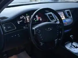 Hyundai Genesis 2012, Aleppo, RF69245359