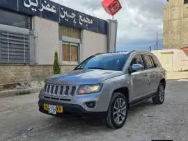 جيب شيروكي 2014, حلب, RF58136739