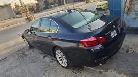 بي ام 530 موديل 2012, RF97306962