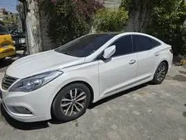 هيونداي ازيرا 2012, حلب, RF87535570