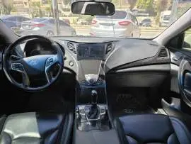 هيونداي ازيرا 2012, حلب, RF87535570