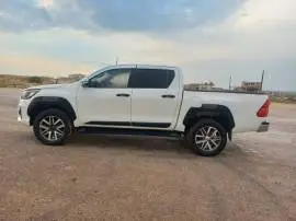 تويتا قرش 2017, حلب, RF65917117