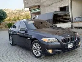 بي ام دبليو 520 موديل 2012, RF13686195