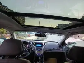 هيونداي ازيرا 2013, حلب, RF15288610