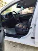 هيونداي افانتي 2018, RF72770819