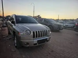 جيب كومباس 2009, RF45070505